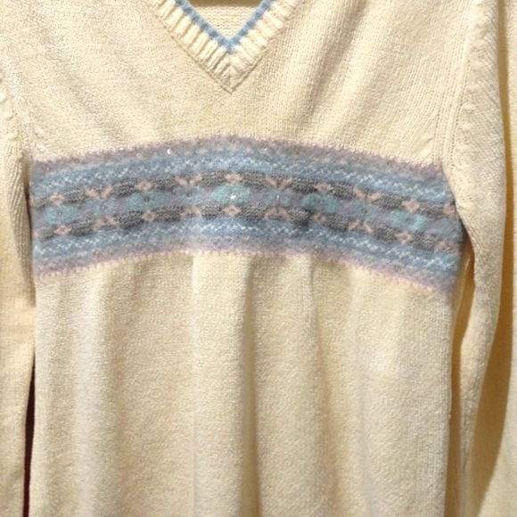 Women's Sweater " Crazy Horse" from Liz A Claiborne Size L V-Neck Long Sleeves - Picture 2 of 12